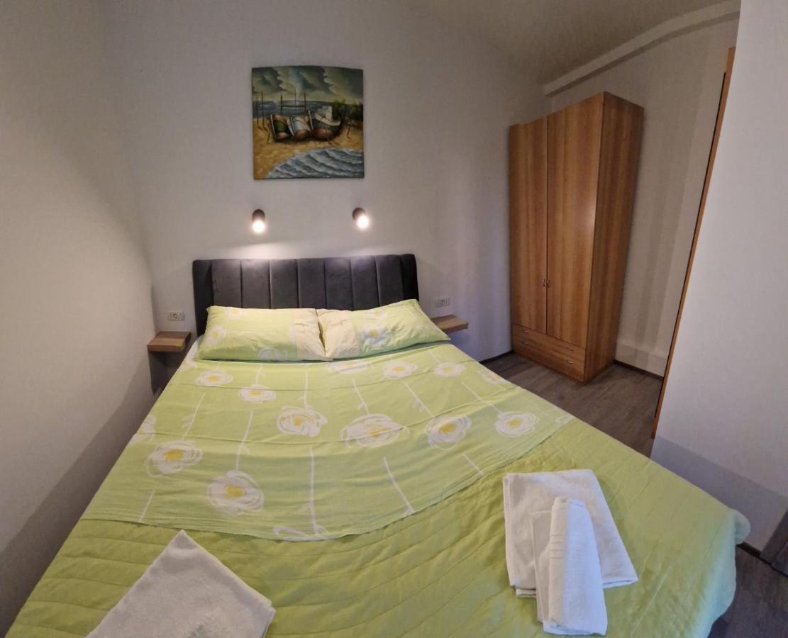 Apartments Vuceric เปโรย ภายนอก รูปภาพ